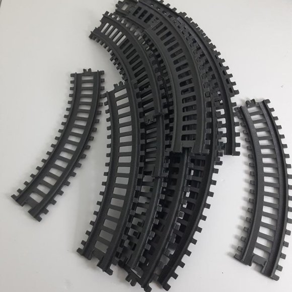 Jakks Pacific Train Set Lot - 37 Pieces - Complete - Picture 4 of 8